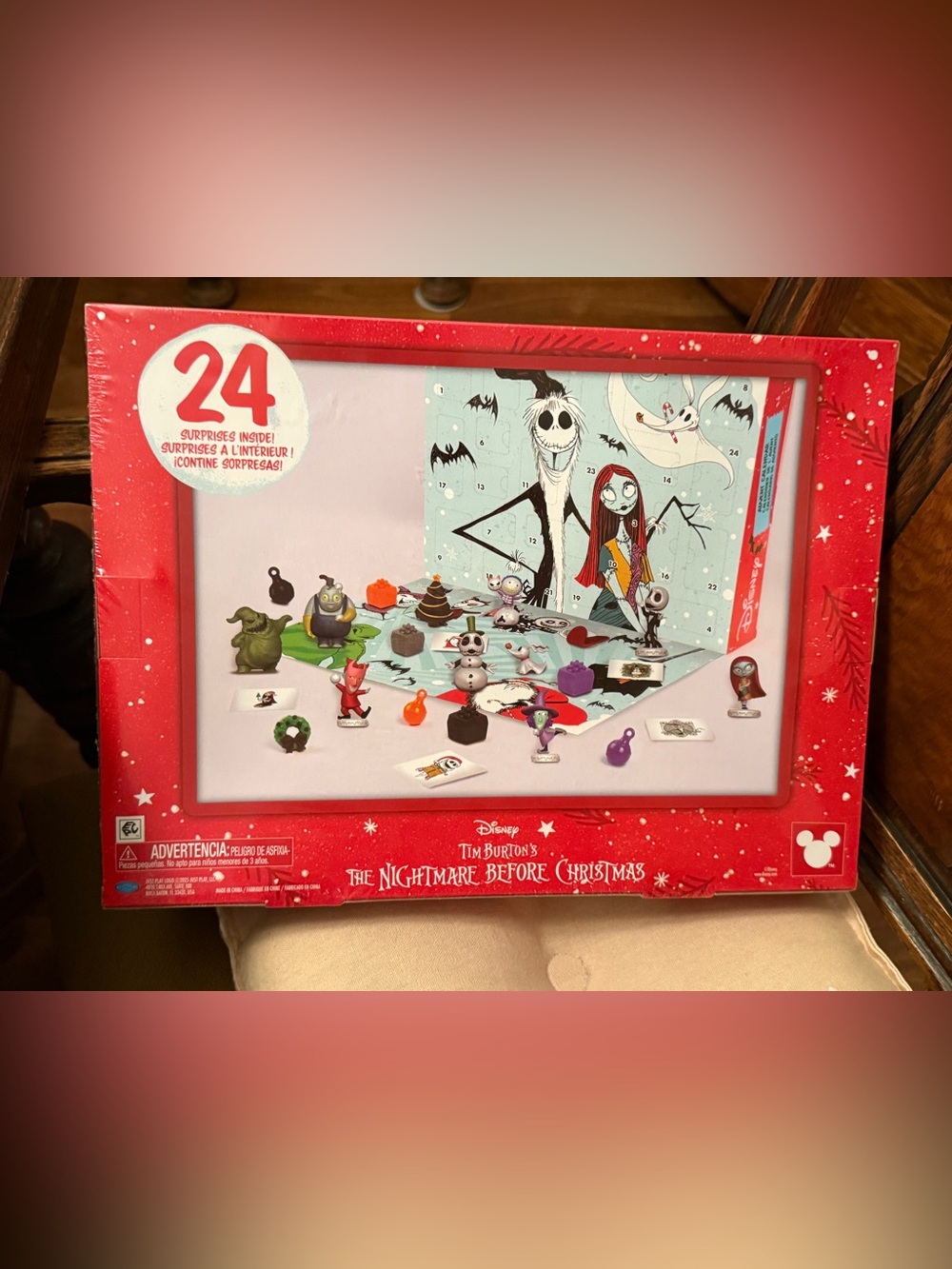 Disney The Nightmare Before Christmas 24 piece Advent Calendar Jack and Sally